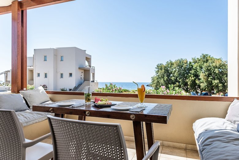 Hotel Kavos Beach
