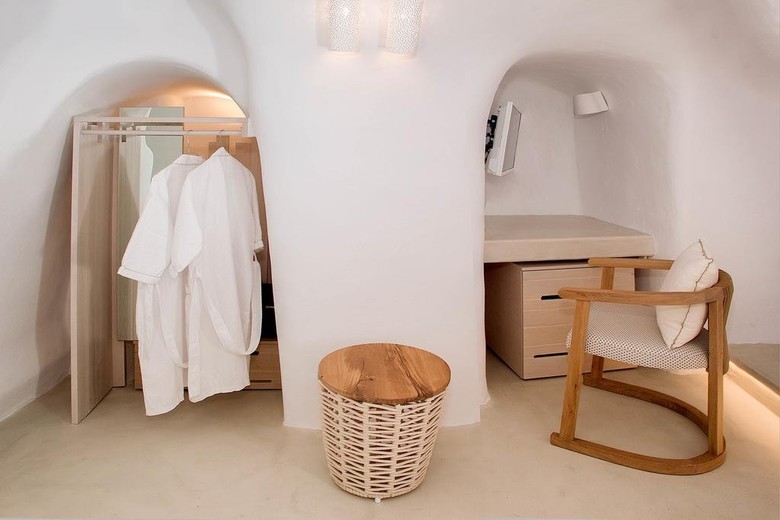 Hotel Antithesis Apartments