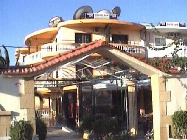 Hotel Villa George Studios