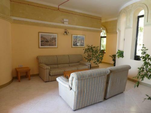 Hotel San Antonio Guest House