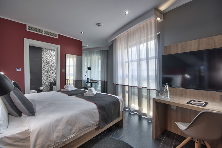 Baystreet Hotel