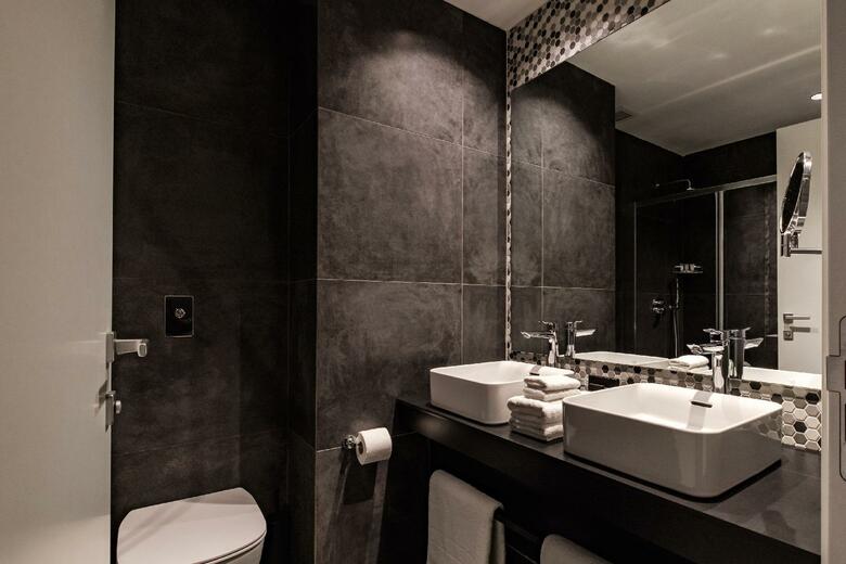 Baystreet Hotel