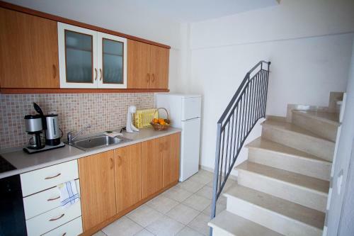 Apartments Eleni 4 Seasons