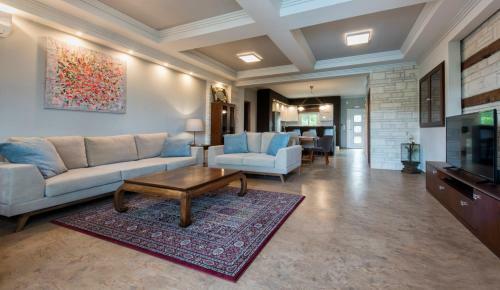 Sunny Villas Exclusive