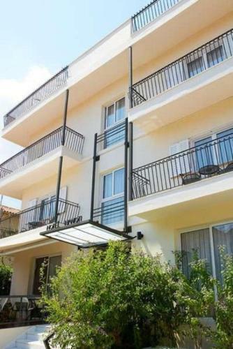 Hanioti Hotel
