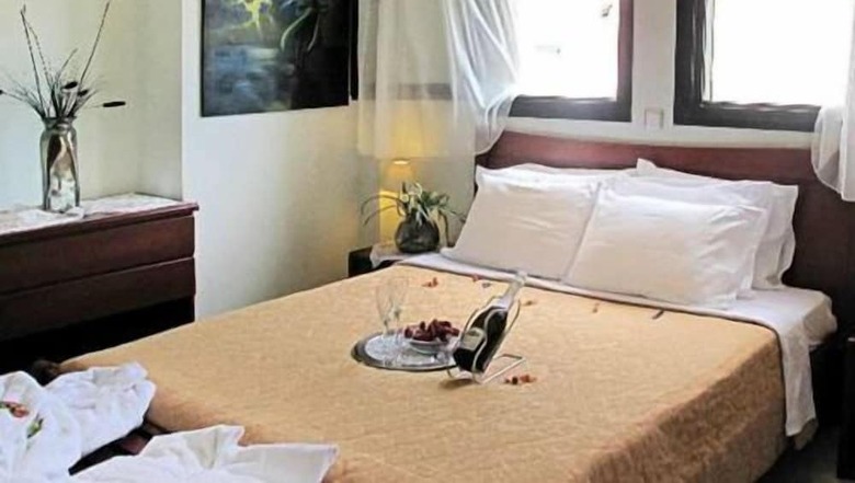 Lesse Hotel