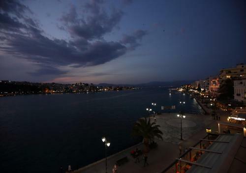 Chalkida Seafront Apartment