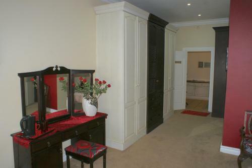 Bed & Breakfast Jolani Guest House