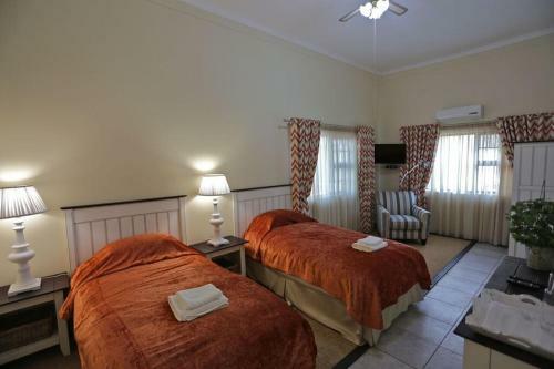 La Rochelle Lodge