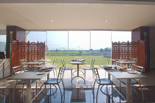 Hotel Cygnett Lite, Sonipat