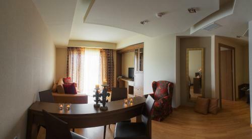 Hotel Elpida Resort & Spa