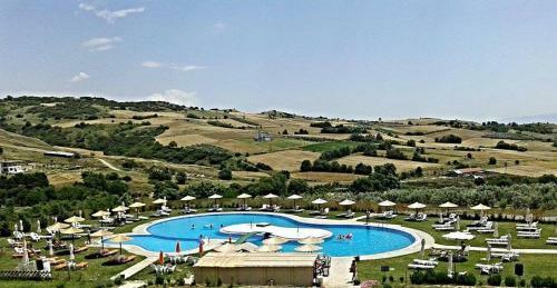 Siris Hotel