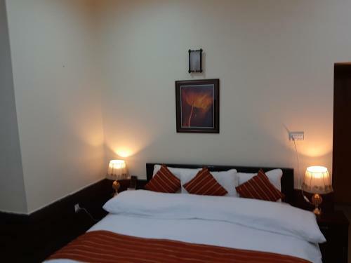 Hostal Hotel Executive Lodges