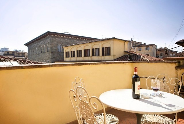 Signoria Apartments