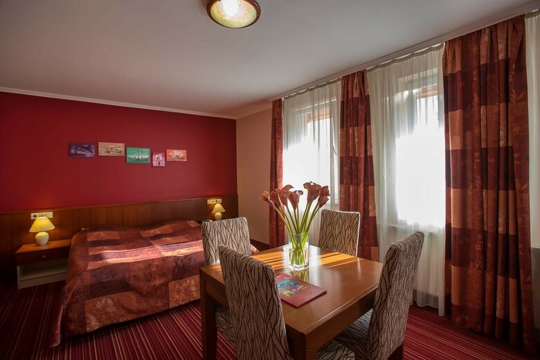 City Hotel Budapest
