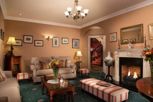 Hotel Killarney Lodge
