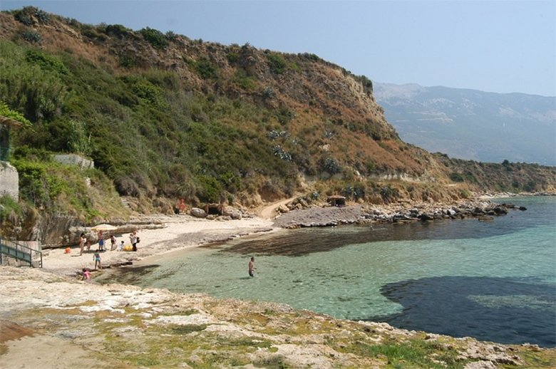Karavados Hotel