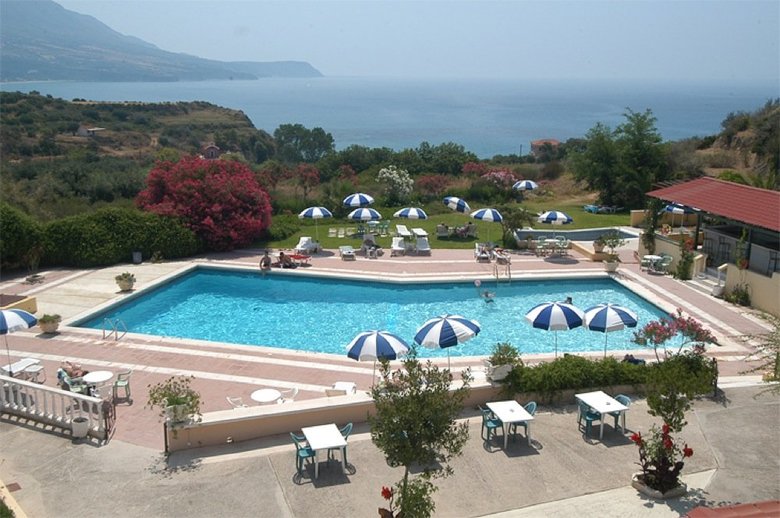 Karavados Hotel