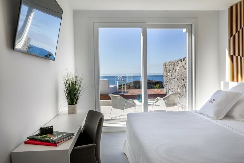 Hotel Royal Hideaway Corales Suites