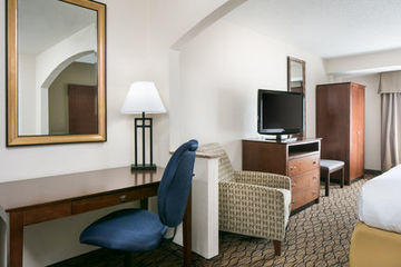 Holiday Inn Express Hotel & Suites Clinton