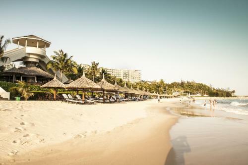 Sea Links Villa Resort & Golf