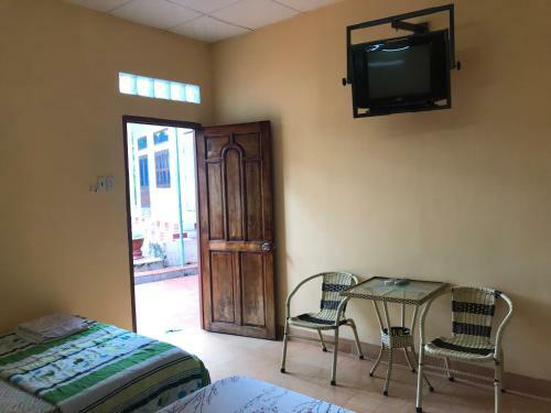Hostal Papaya Guest House