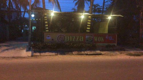 Hostal Papaya Guest House