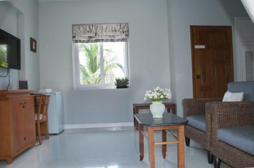 Hotel Evergreen Resort