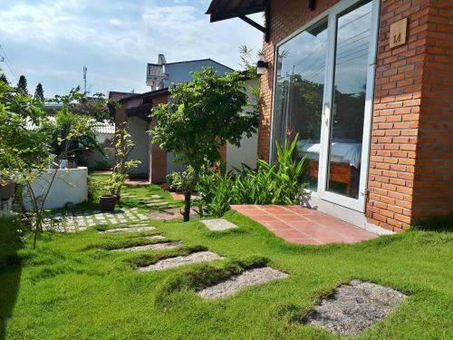 Tuong Vy Hotel & Pit Stop Mui Ne