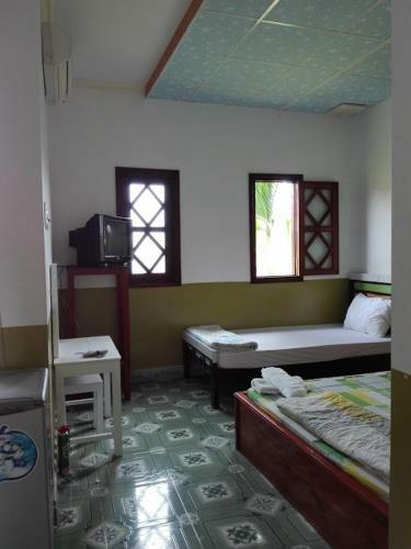 Hostal M-anh Hotel