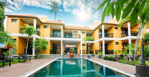Hotel Riva Mui Ne Resort