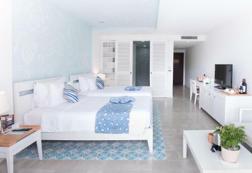 Hotel The Cliff Resort & Residences