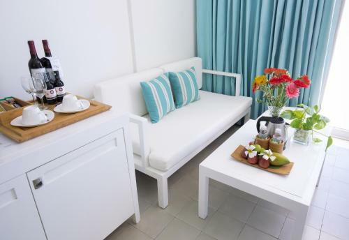 Hotel The Cliff Resort & Residences