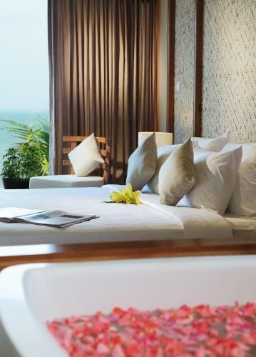 Hotel The Cliff Resort & Residences