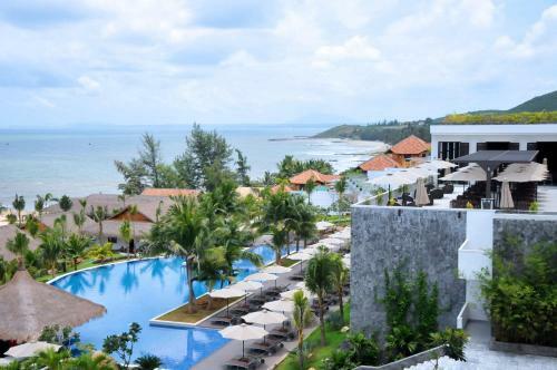 Hotel The Cliff Resort & Residences