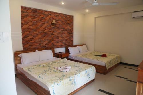 Hostal Suoi Tre Guesthouse