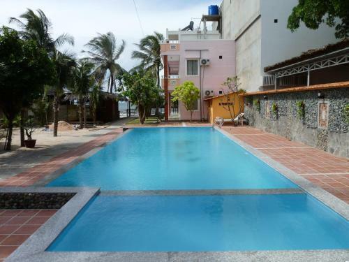 Hostal Suoi Tre Guesthouse