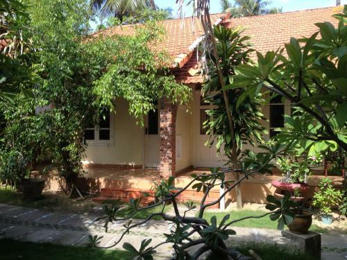 Hostal Nhat Quang Family Beach
