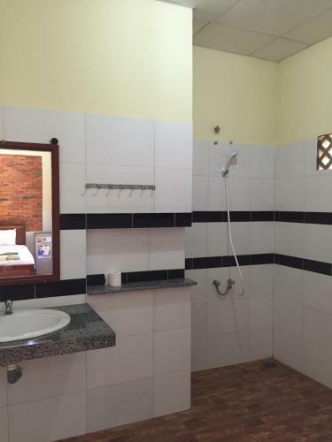 Hostal Nhat Quang Family Beach
