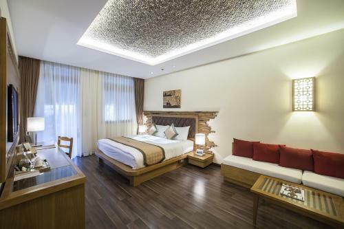 Hotel Aroma Beach Resort And Spa