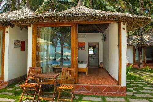 Hotel Ananda Resort