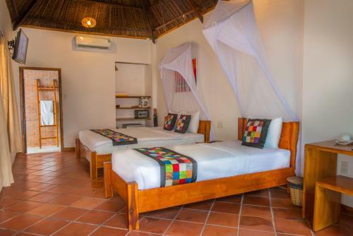 Hotel Ananda Resort