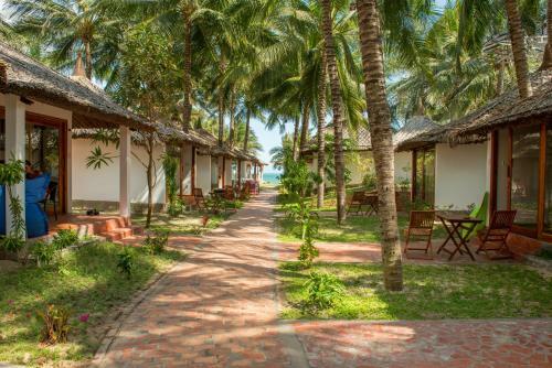 Hotel Ananda Resort