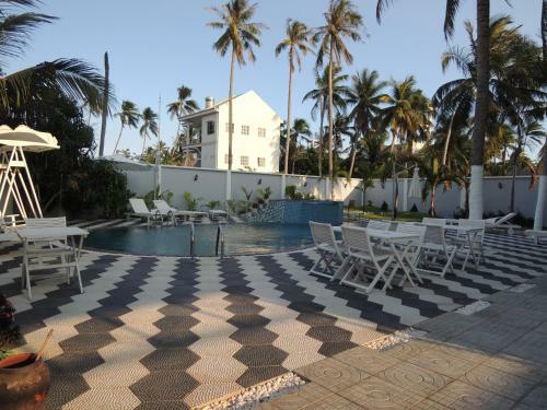Hostal Phuong Tay Guest House