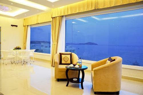 Hotel The Sailing Bay Beach Resort