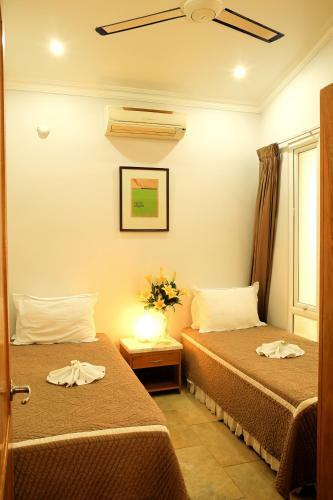 Hotel Shades Resort