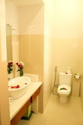 Hotel Shades Resort