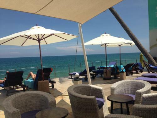 Hotel Shades Resort