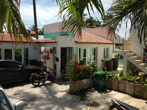 Hotel Shades Resort