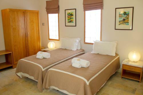 Hotel Shades Resort
